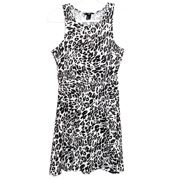 H&M Dresses & Skirts - H&M Animal Print Tank Mini Dress NWOT